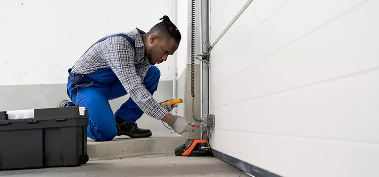 Expert Solutions for Every Garage Lock Need in Oak Forest, IL